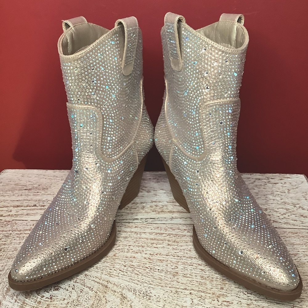 Forever 21 Glittering Silver Heeled Boots